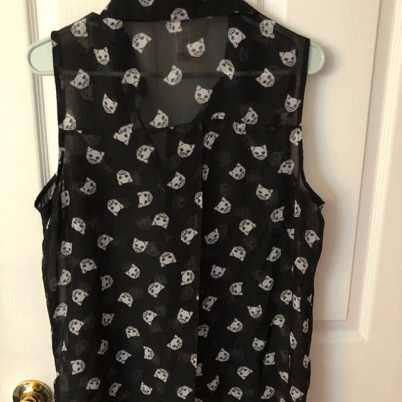 Women’s No Boundaries Sheer Top with White Cats Designed, Plus Size 15-17 - Picture 2 of 4